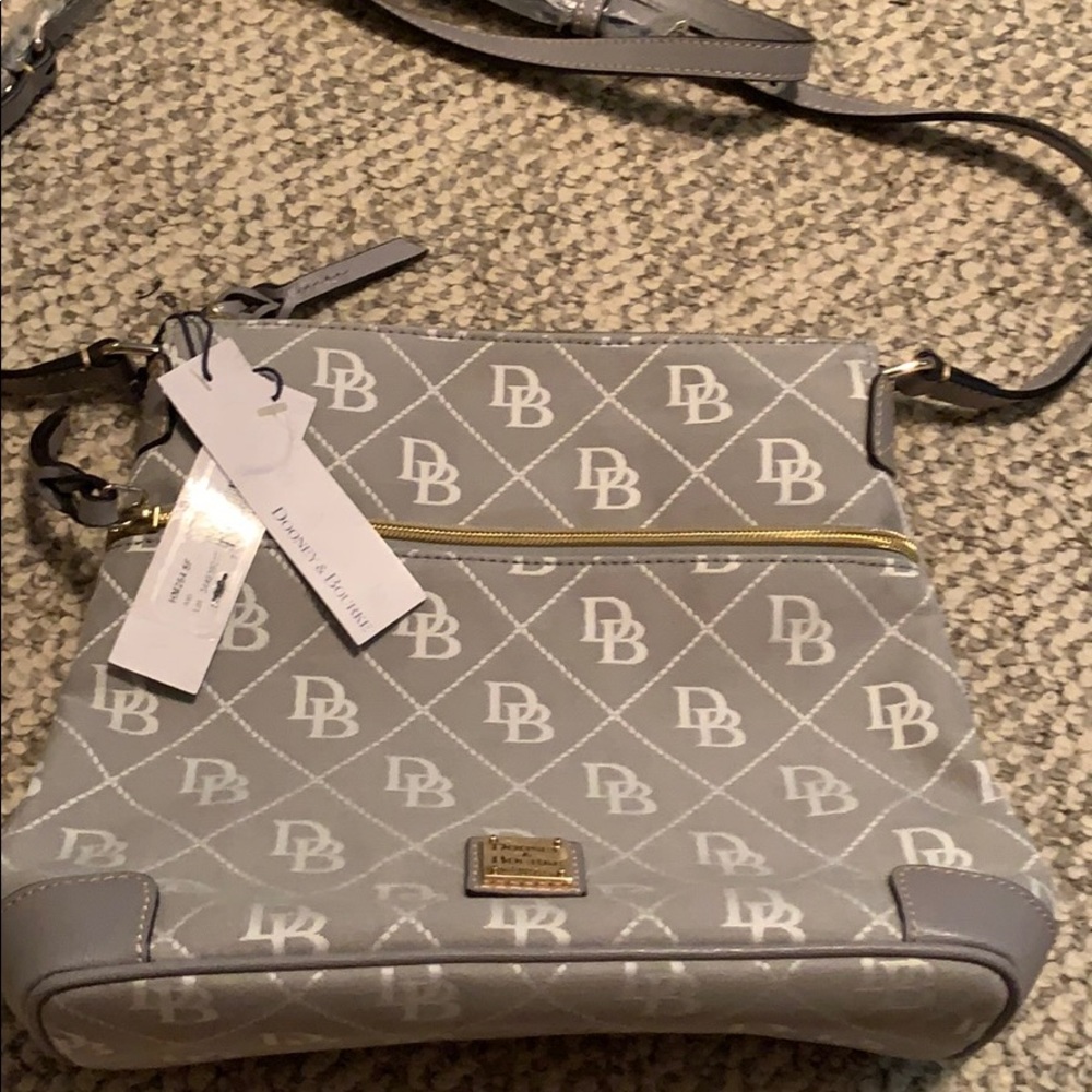 BRAND NEW Dooney & Bourke Crossbody